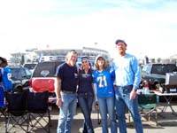Charger vs Lions 12 16 07 Bolt Pride tailgate 002